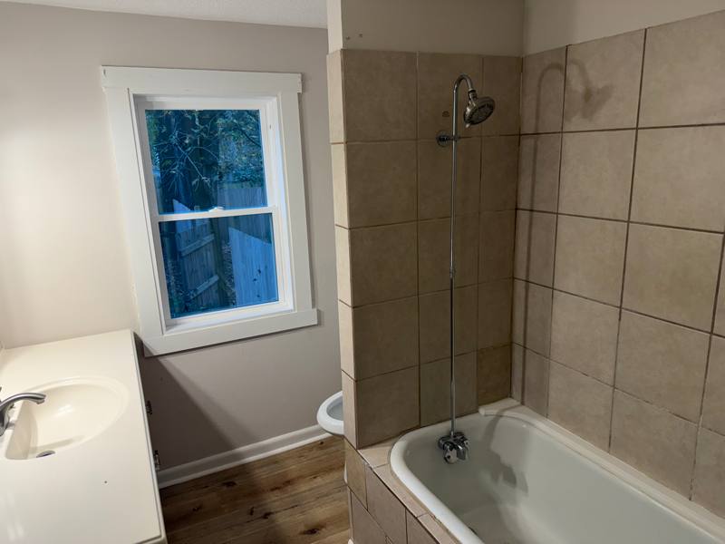 Apartment for rent at 1315 E Anderson St, Savannah, GA 31404