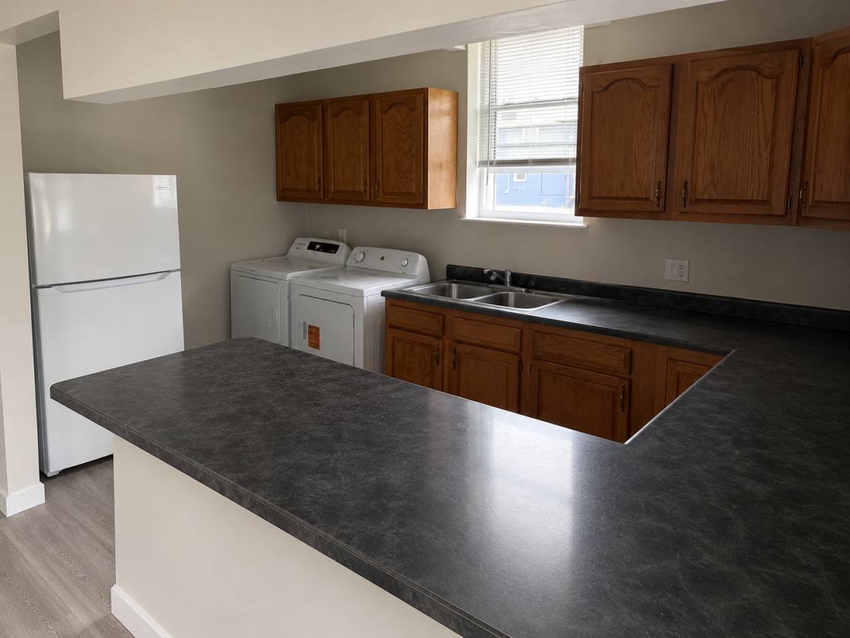 Apartment for rent at 2738-2740 4th Ave #2738 1-2, Huntington, WV 25702