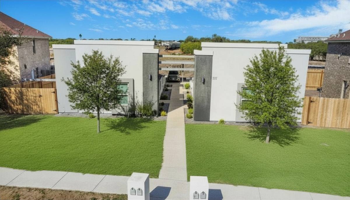 Apartment for rent at 511 Lotto Lane #2, Edinburg, TX 78541