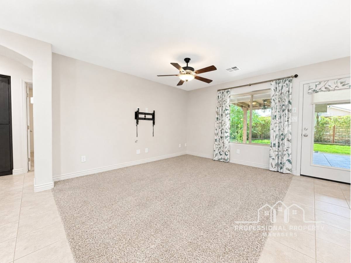 House for rent at 10203 E 34th Place, Yuma, AZ 85365
