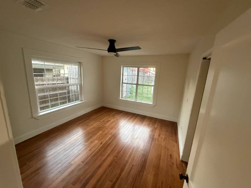 House for rent at 913 N 5th St, McAllen, TX 78501