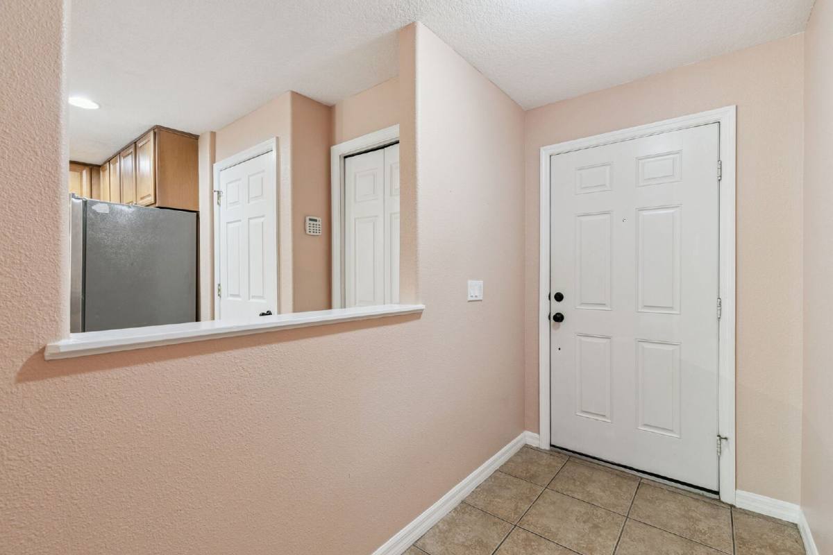 Townhouse for rent at 4338 Aristocrat Point, Oviedo, FL 32765