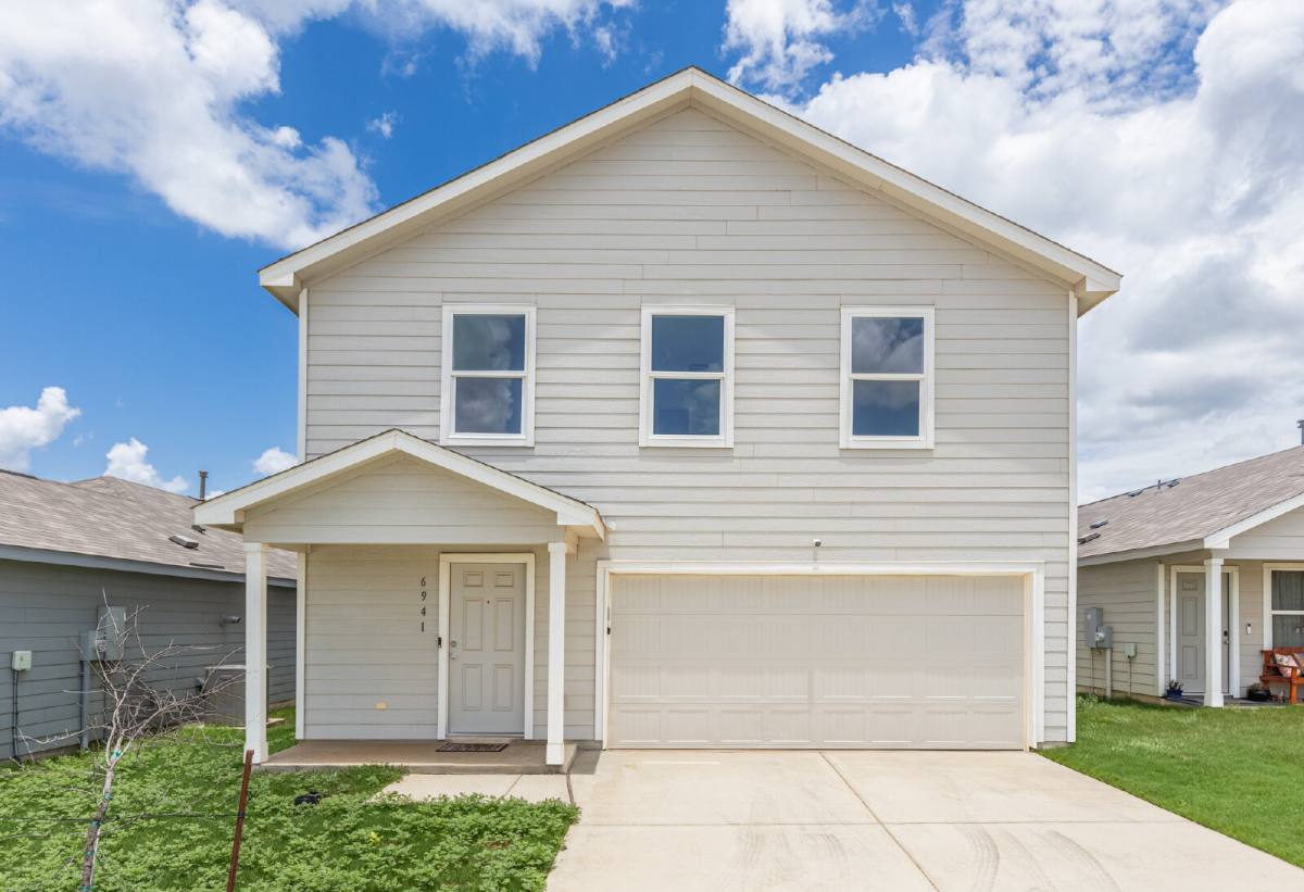 House for rent at 6941 Dorato Ridge, Elmendorf, TX 78112