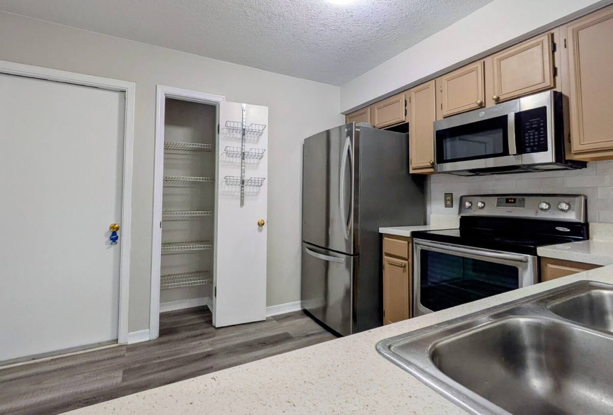 Townhouse for rent at 3027 Candlewyck Lane E, Jacksonville, FL 32225