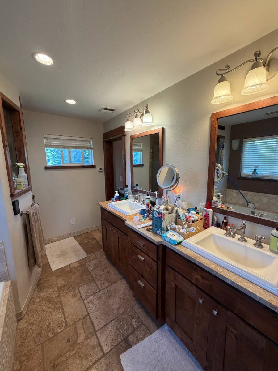 House for rent at 1104 N Pinecrest Dr, Bozeman, MT 59715