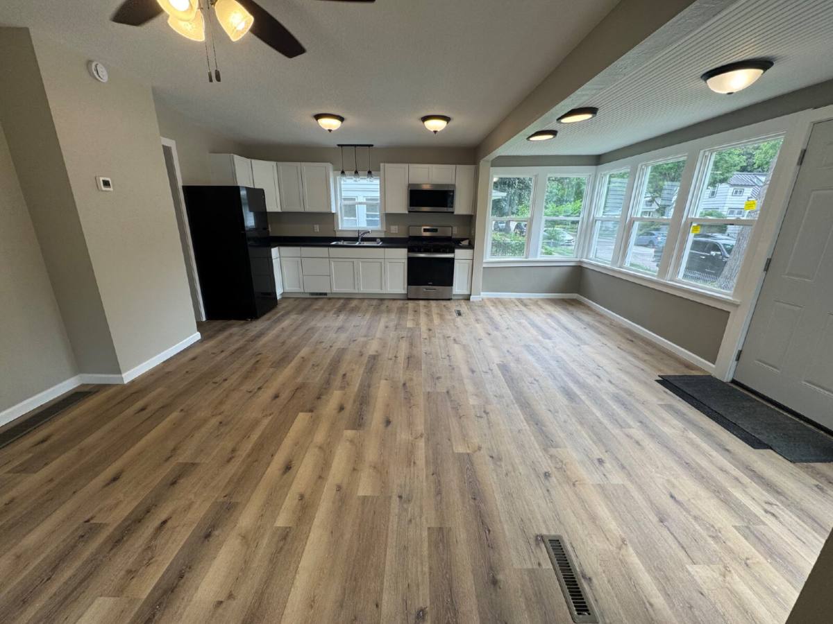 House for rent at 1035 20th Ave SE, Minneapolis, MN 55414