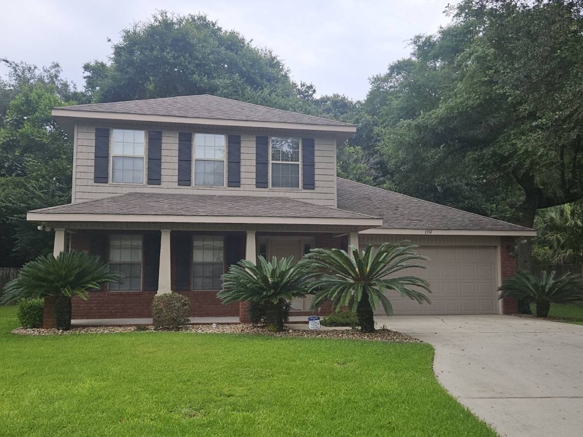 House for rent at 1932 University St, Pensacola, FL 32504