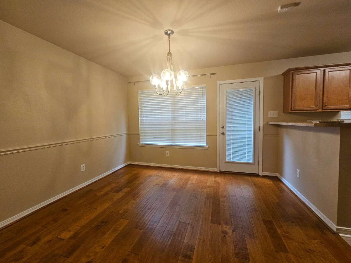 House for rent at 1932 University St, Pensacola, FL 32504