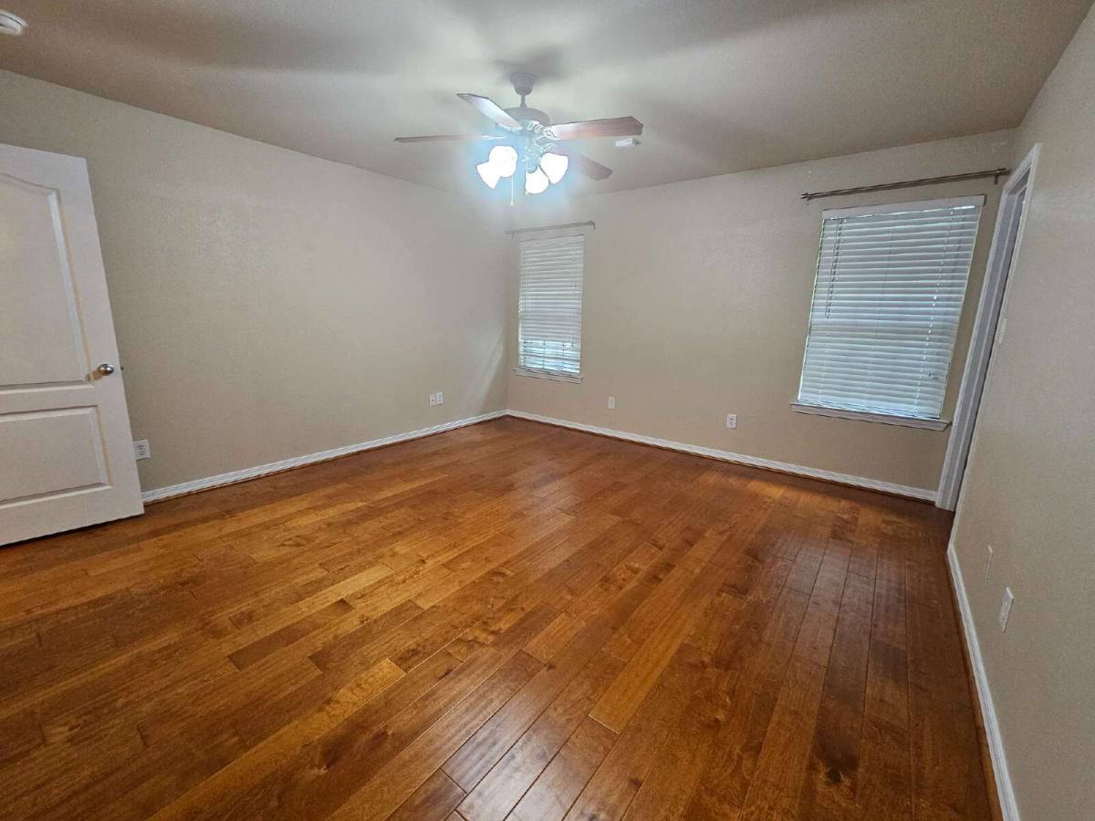 House for rent at 1932 University St, Pensacola, FL 32504