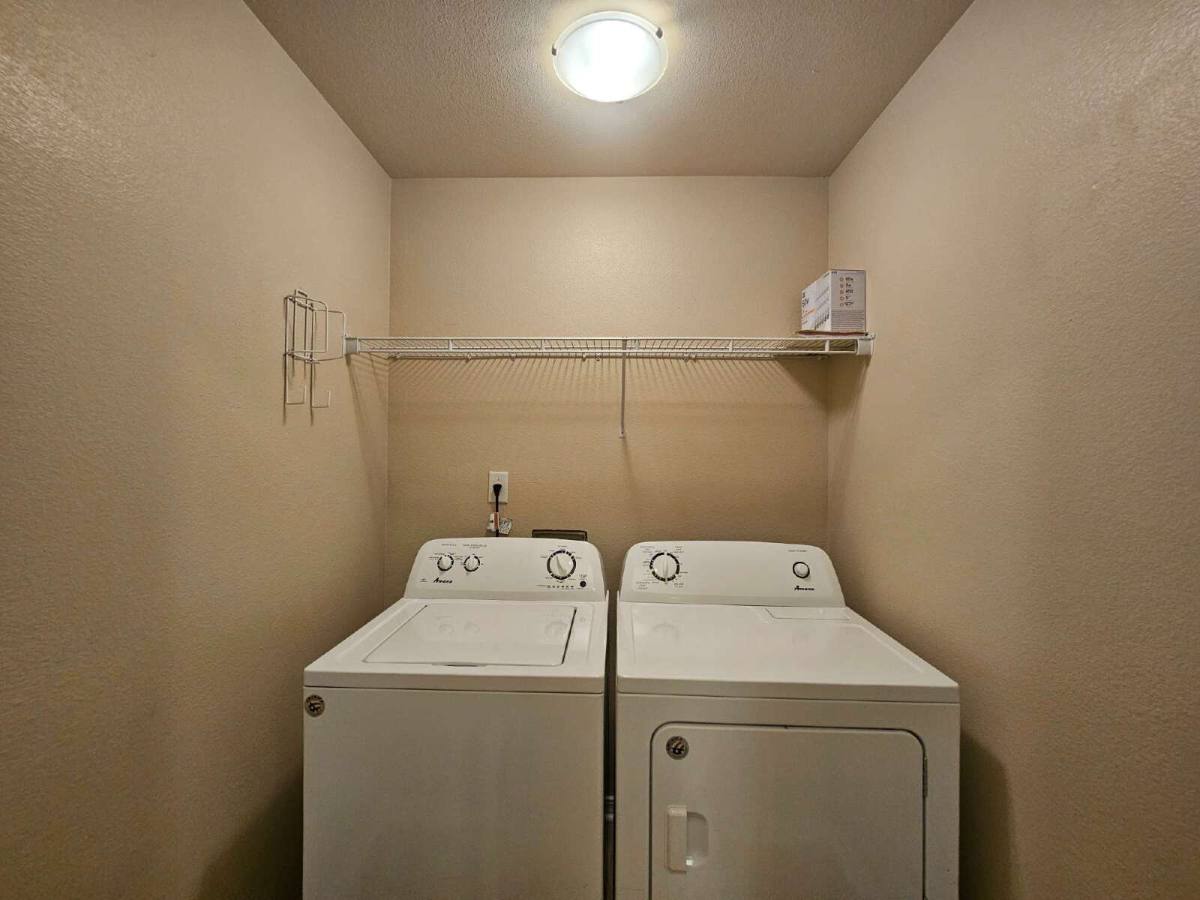 House for rent at 1932 University St, Pensacola, FL 32504