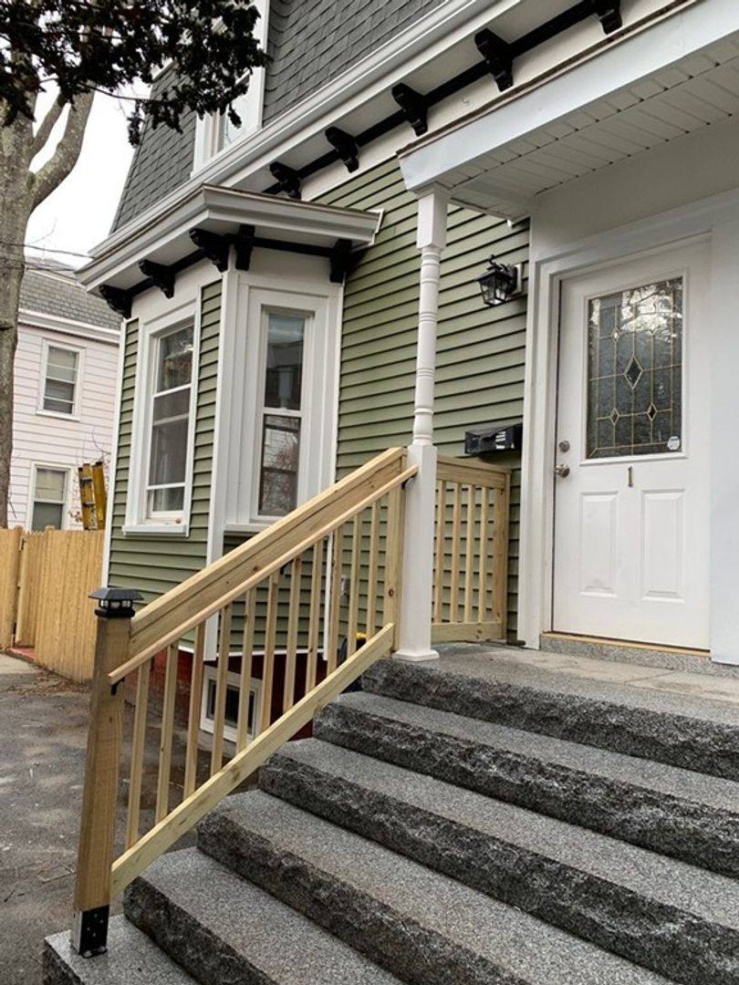 Townhouse for rent at 2 Boardman Place, Cambridge, MA 02139