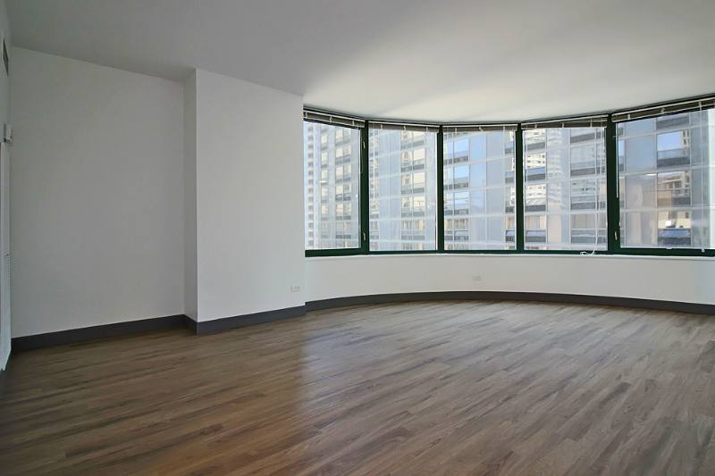Apartment for rent at 439 E Ontario St, Chicago, IL 60611