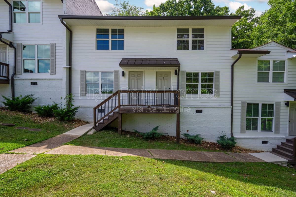 Townhouse for rent at 400 Gallery Lane, Hixson, TN 37343