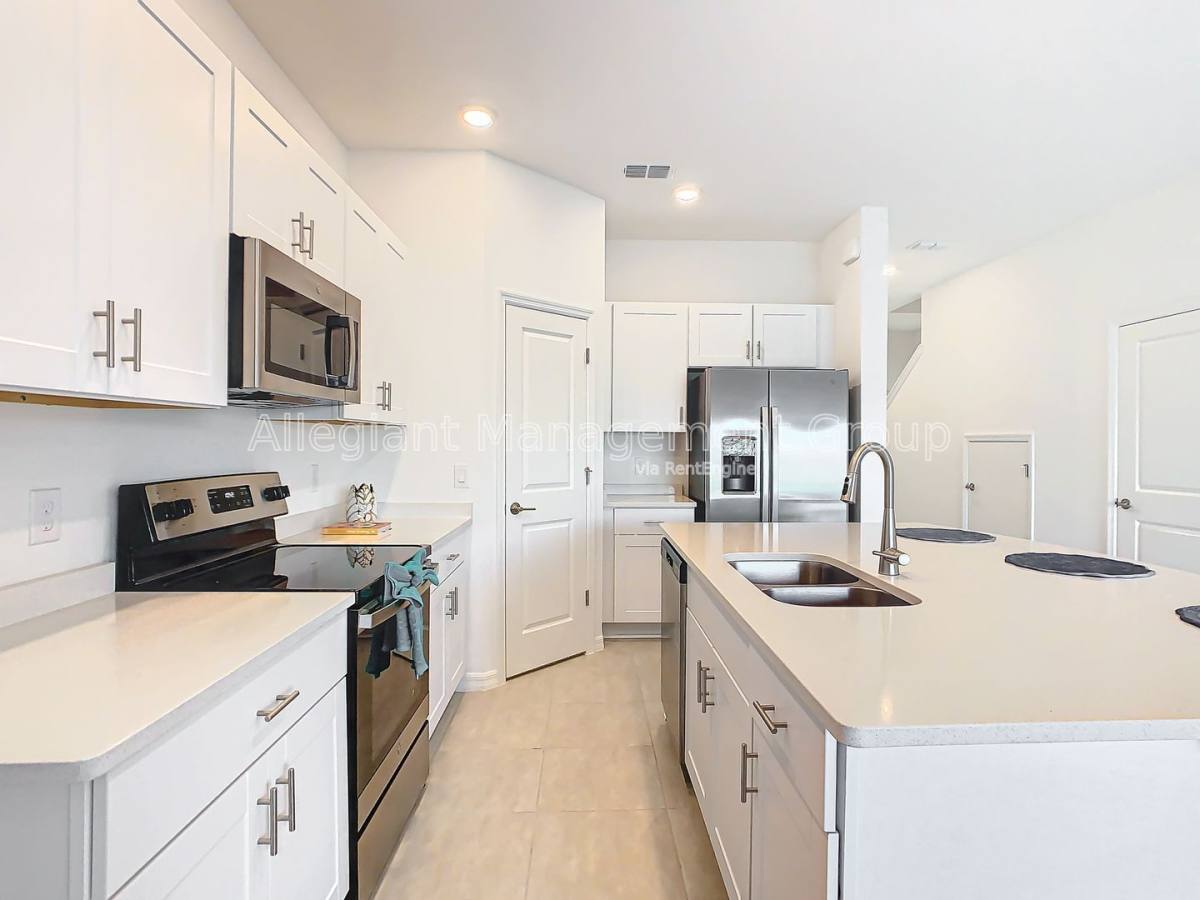 Townhouse for rent at 3588 Landing Net Dr, Kissimmee, FL 34746