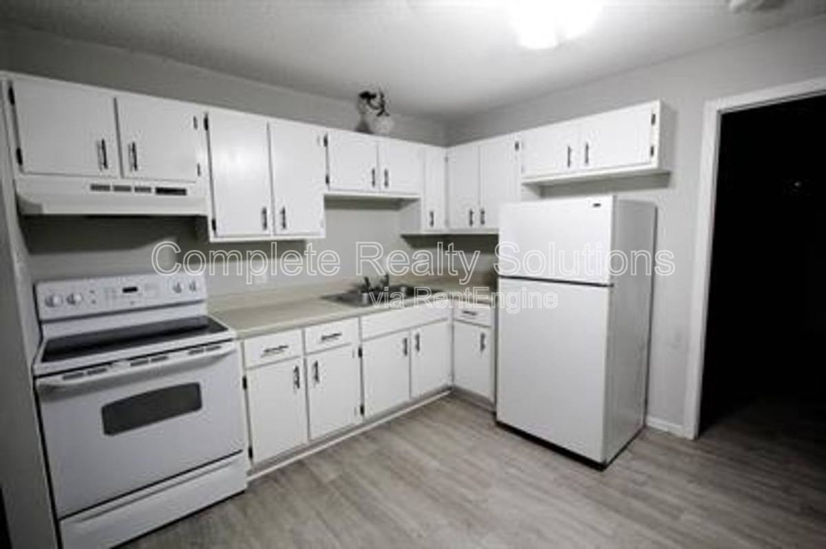 Apartment for rent at 790 Country Aire Court #205, Fenton, MO 63026
