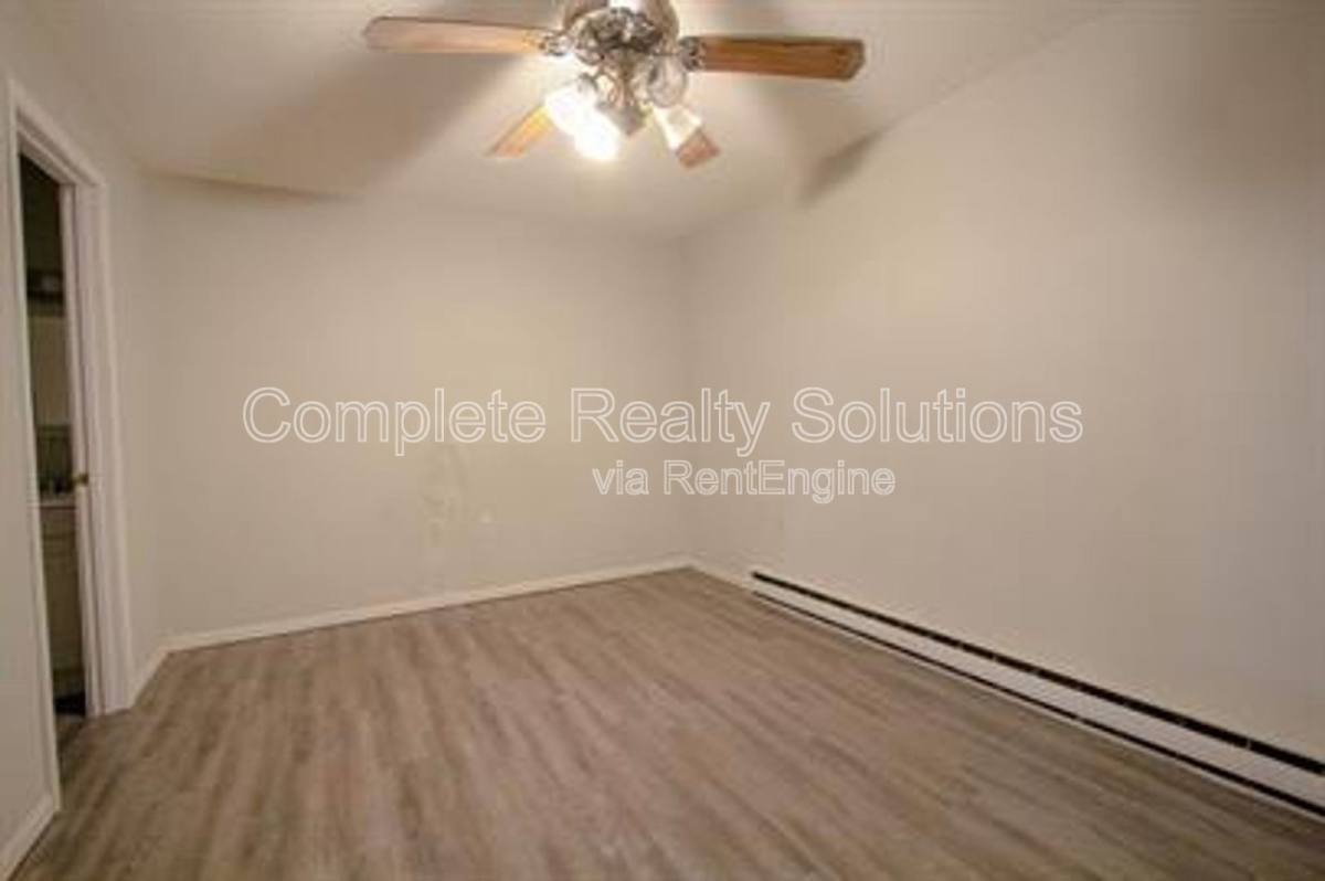 Apartment for rent at 790 Country Aire Court #205, Fenton, MO 63026