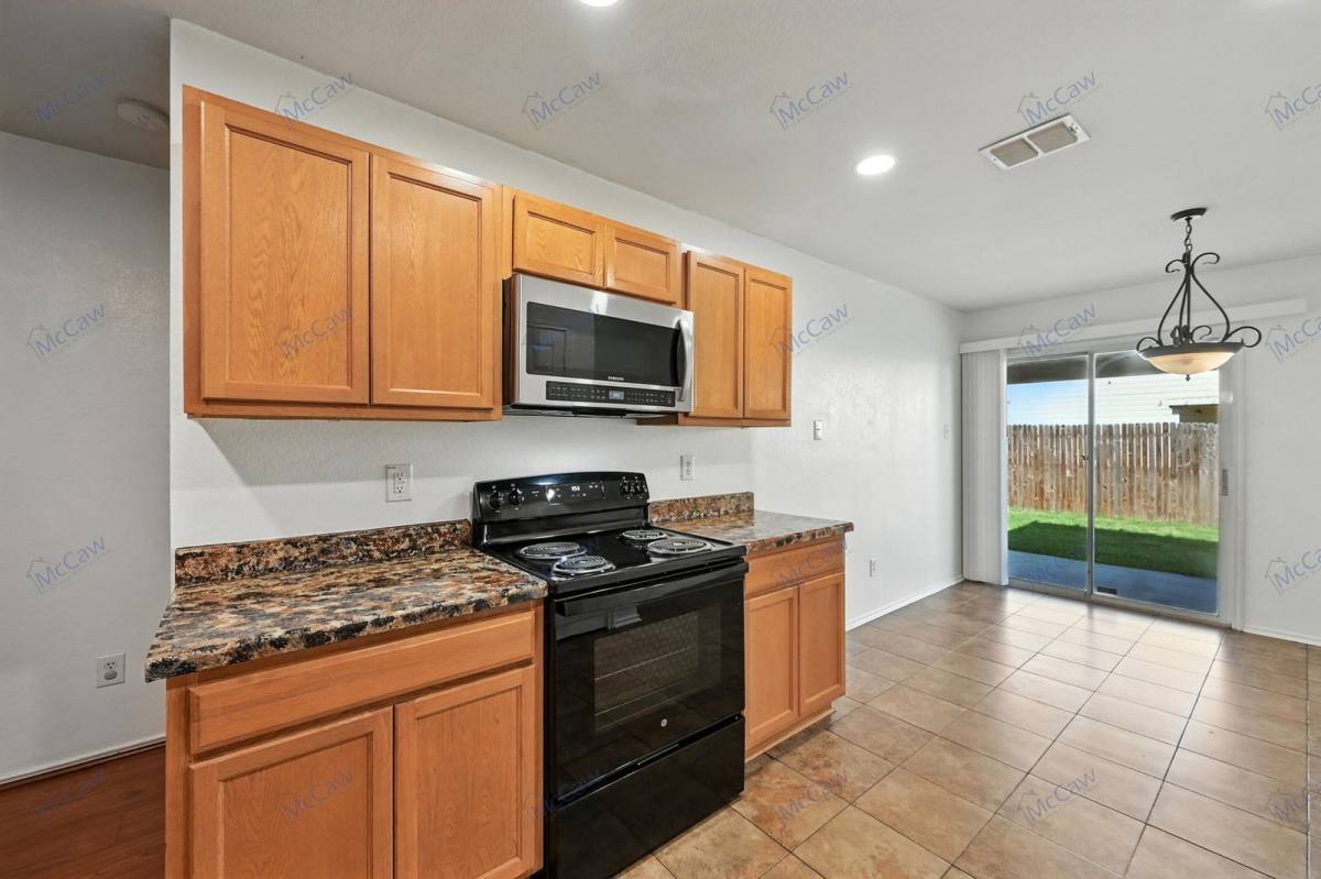 House for rent at 10512 Flagstaff Run, Fort Worth, TX 76140