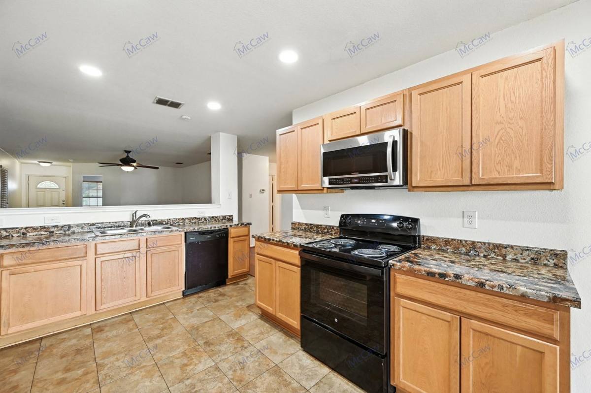 House for rent at 10512 Flagstaff Run, Fort Worth, TX 76140