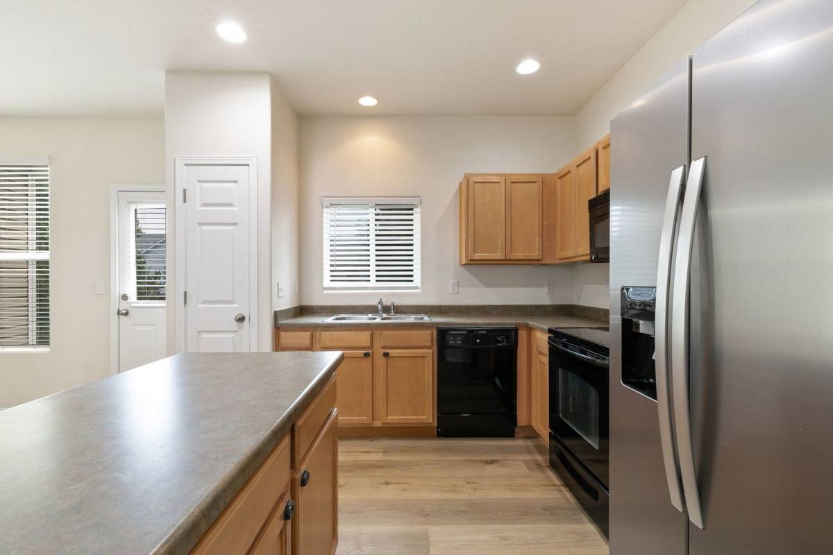 Townhouse for rent at 7475 Countryside Grove, Fountain, CO 80817