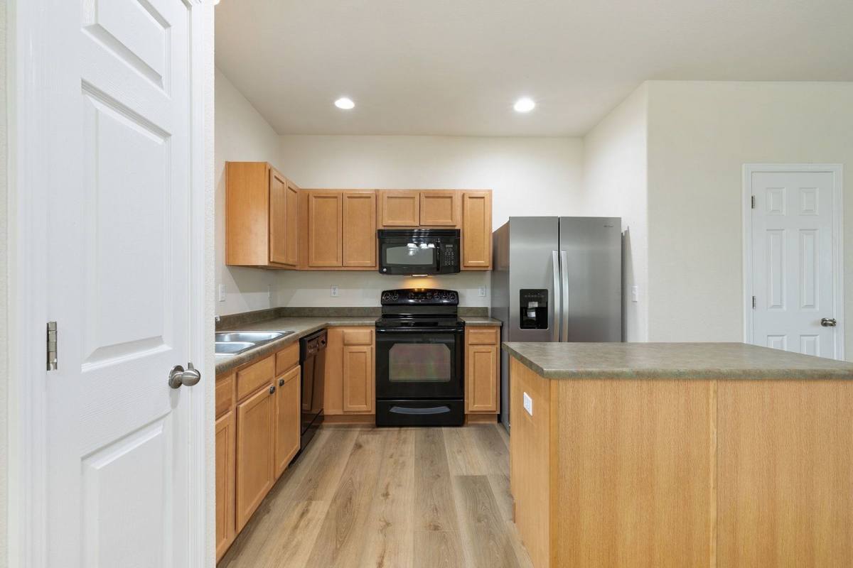 Townhouse for rent at 7475 Countryside Grove, Fountain, CO 80817