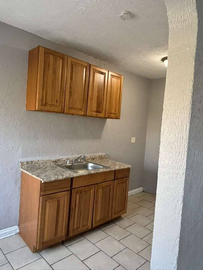 Apartment for rent at 848 Linn Dr #5, Cleveland, OH 44108