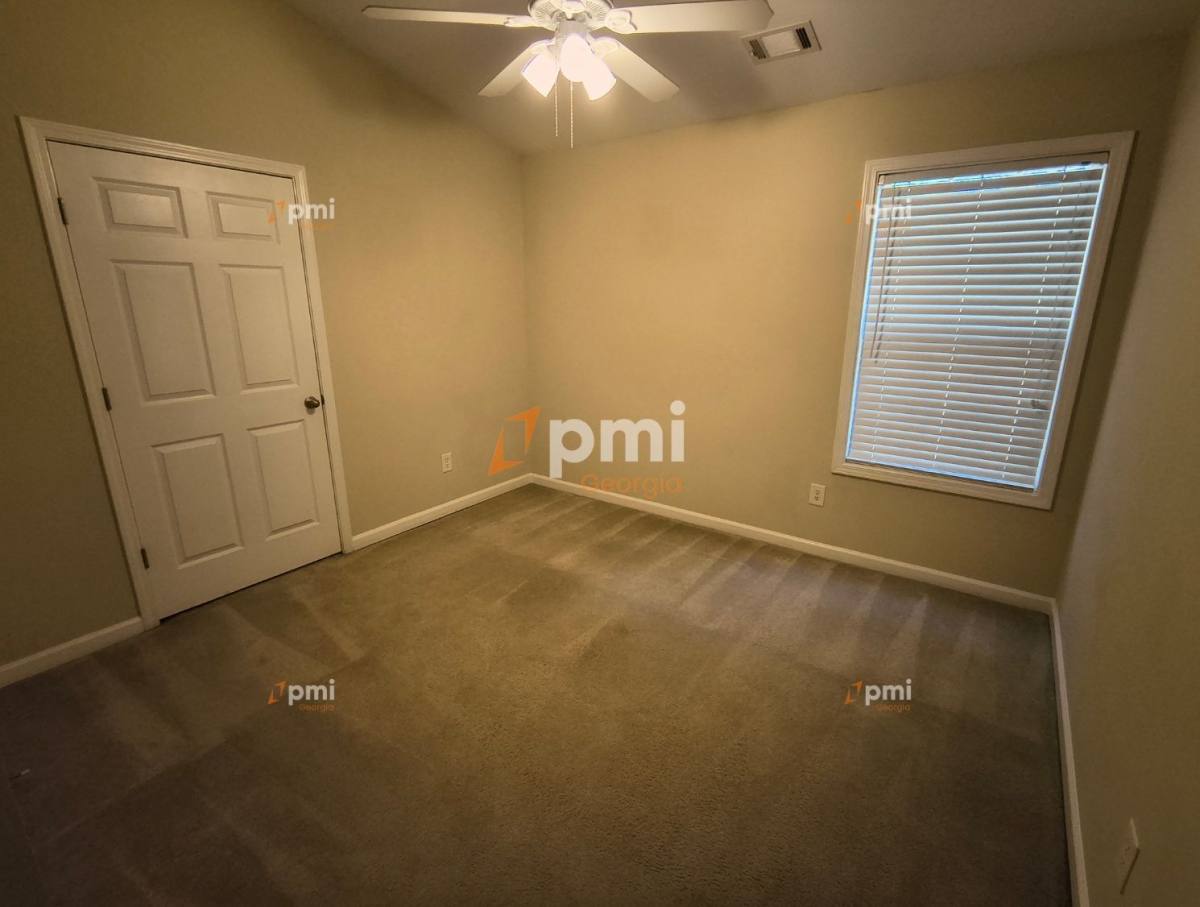 Townhouse for rent at 306 Creek Manor Way, Suwanee, GA 30024