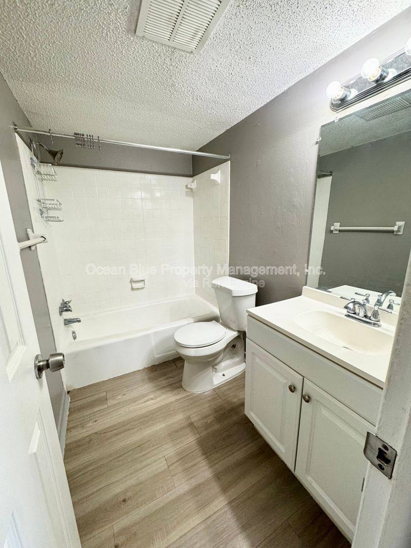 Apartment for rent at 309 S Arcturas Ave #6, Clearwater, FL 33765