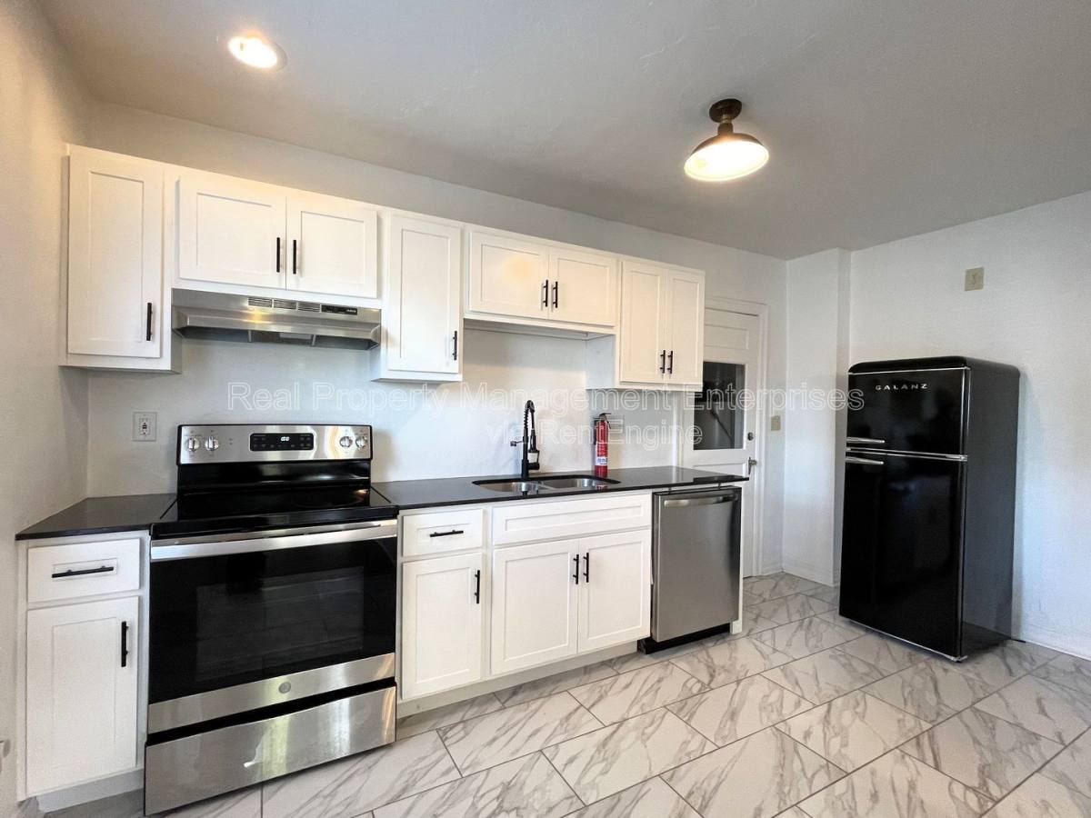 Apartment for rent at 735 NE 14th St, Oklahoma City, OK 73104