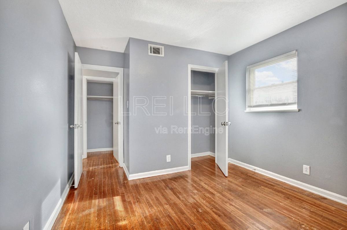 Apartment for rent at 3206 Orchard Manor Circle #7, Louisville, KY 40220