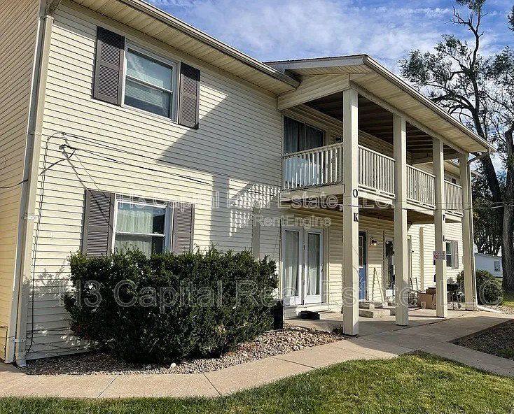 Apartment for rent at 400 George St #D, Jerseyville, IL 62052