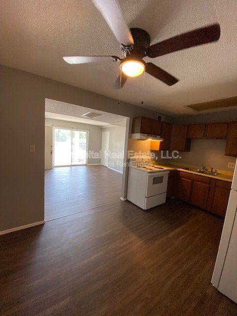 Apartment for rent at 400 George St #D, Jerseyville, IL 62052