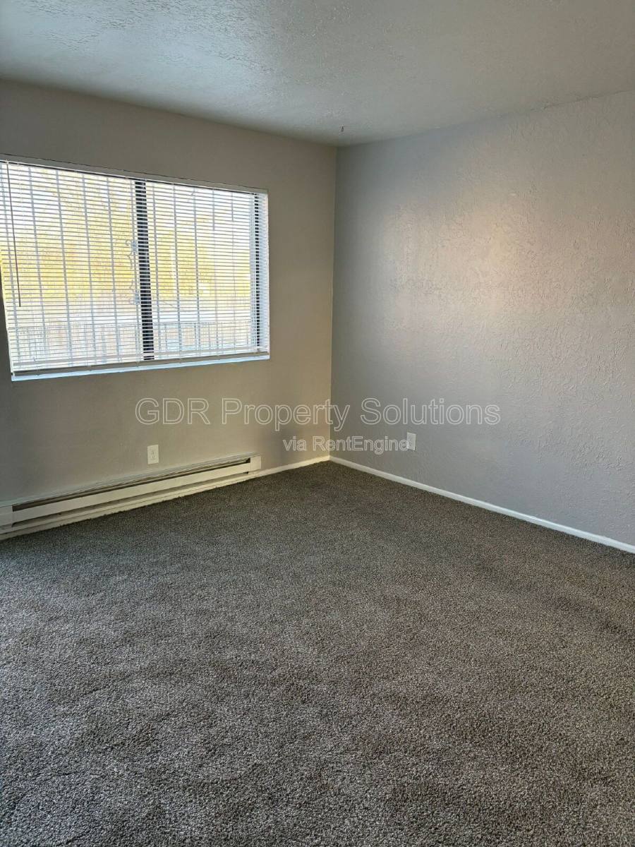Apartment for rent at 1100 Coal Ave SW #8, Albuquerque, NM 87102