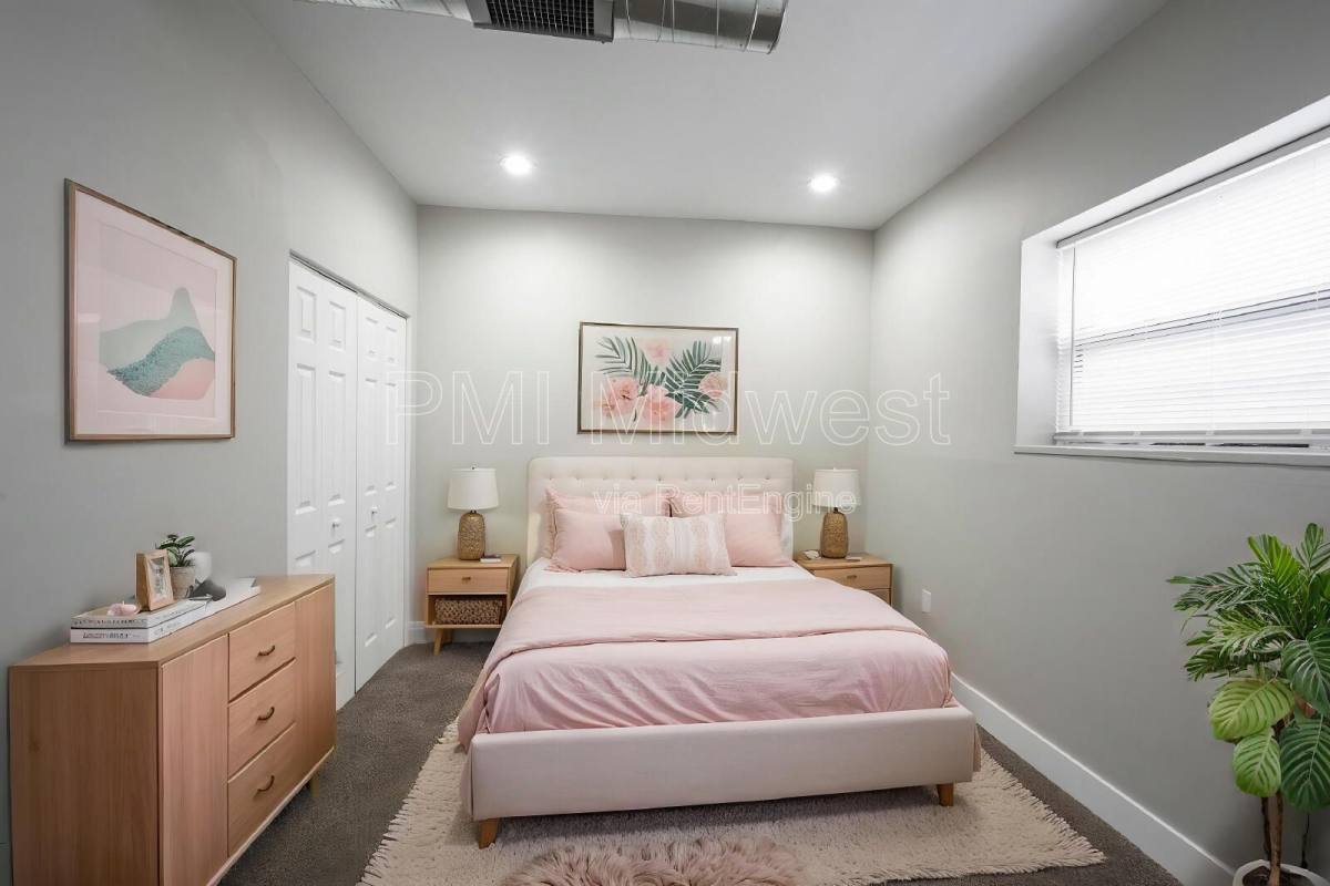 Apartment for rent at 2060 N Delaware St #3, Indianapolis, IN 46202