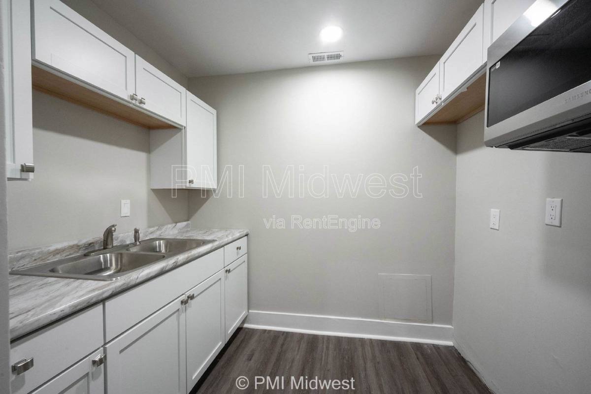 Apartment for rent at 2060 N Delaware St #3, Indianapolis, IN 46202