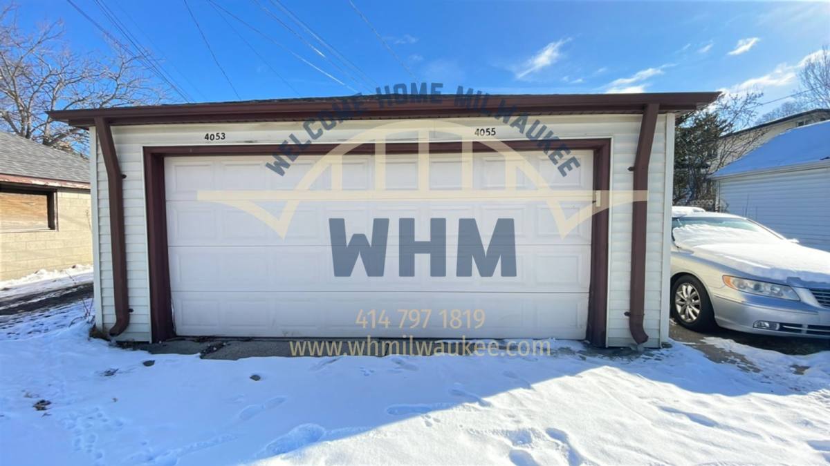 Apartment for rent at 4053 N 91st St, Milwaukee, WI 53222