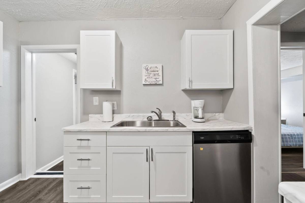 House for rent at 4731 E Castlewood Dr #32206, Jacksonville, FL 32209