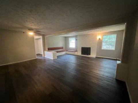 House for rent at 4731 E Castlewood Dr #32206, Jacksonville, FL 32209