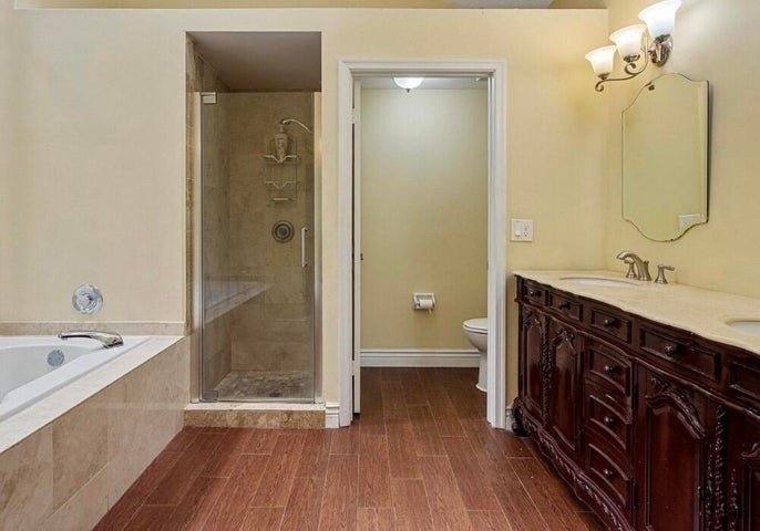 Townhouse for rent at 7640 Forest Green Lane, Boynton Beach, FL 33436