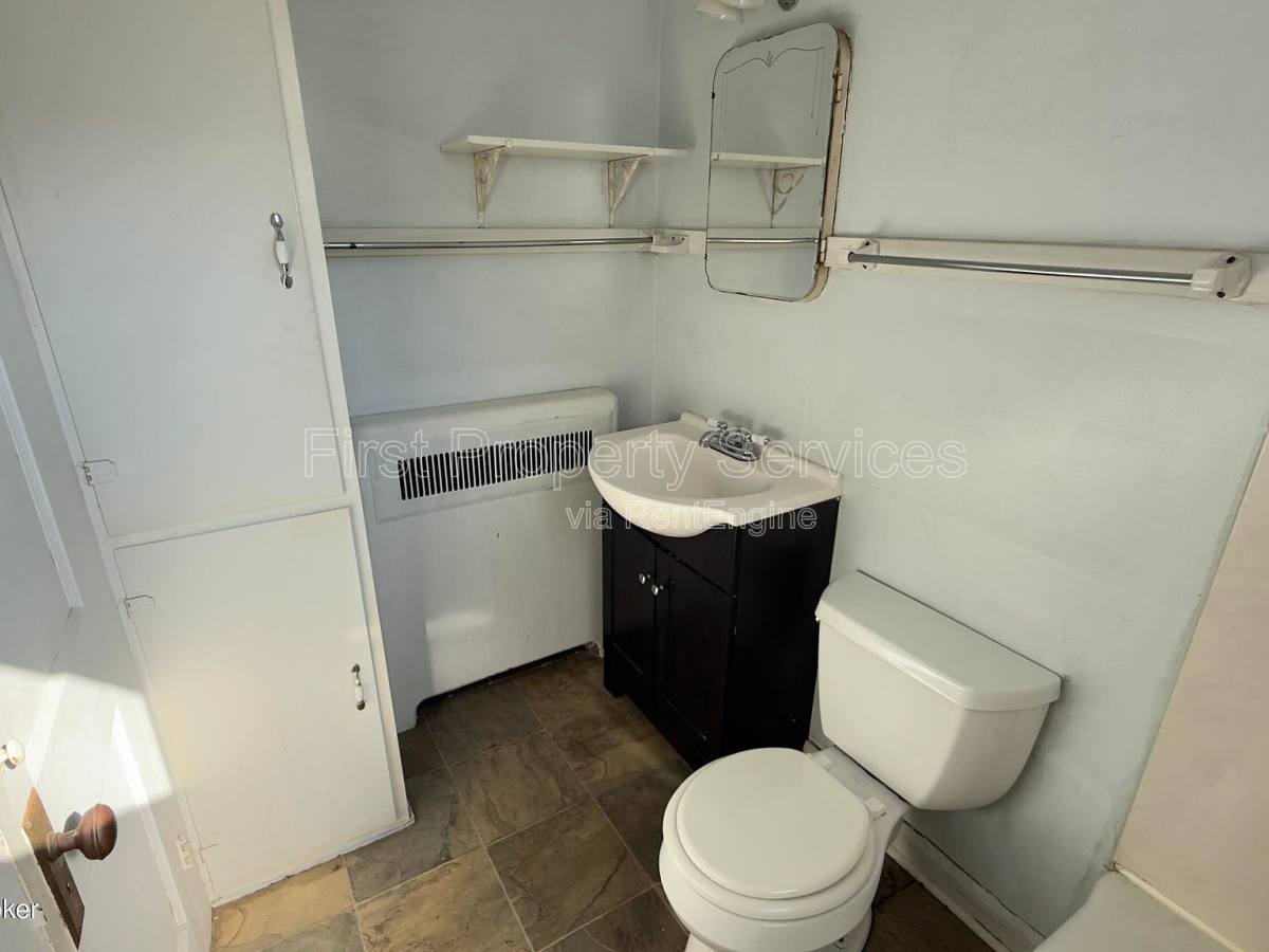 Apartment for rent at 2121 Culbertson Ave #D, New Albany, IN 47150