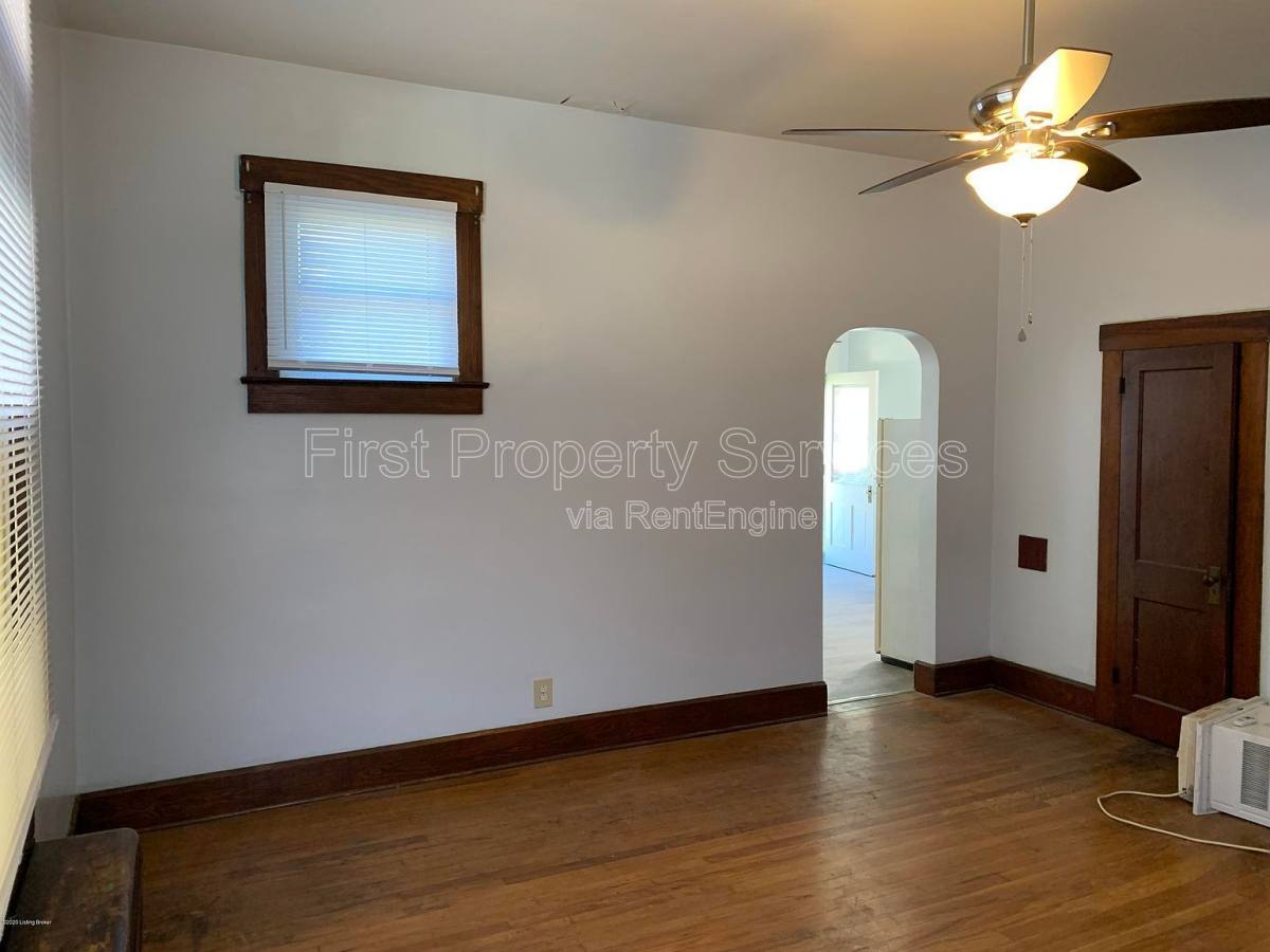 Apartment for rent at 2121 Culbertson Ave #D, New Albany, IN 47150