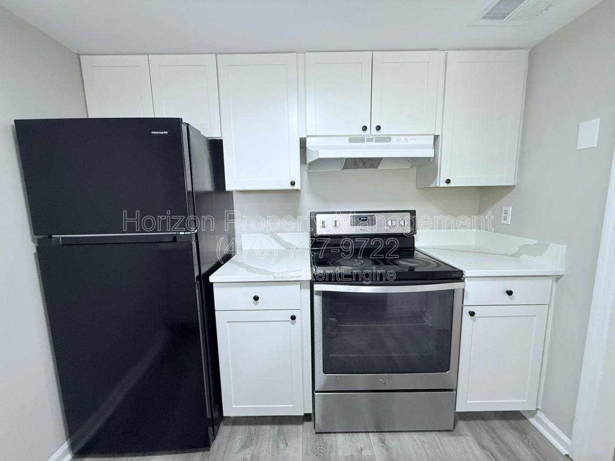 Apartment for rent at 3730 Old Flowery Branch Rd #J5, Oakwood, GA 30566
