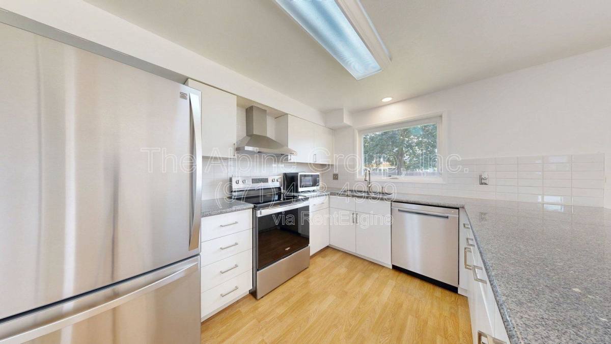 House for rent at 2314 SE 53rd Ave, Hillsboro, OR 97123