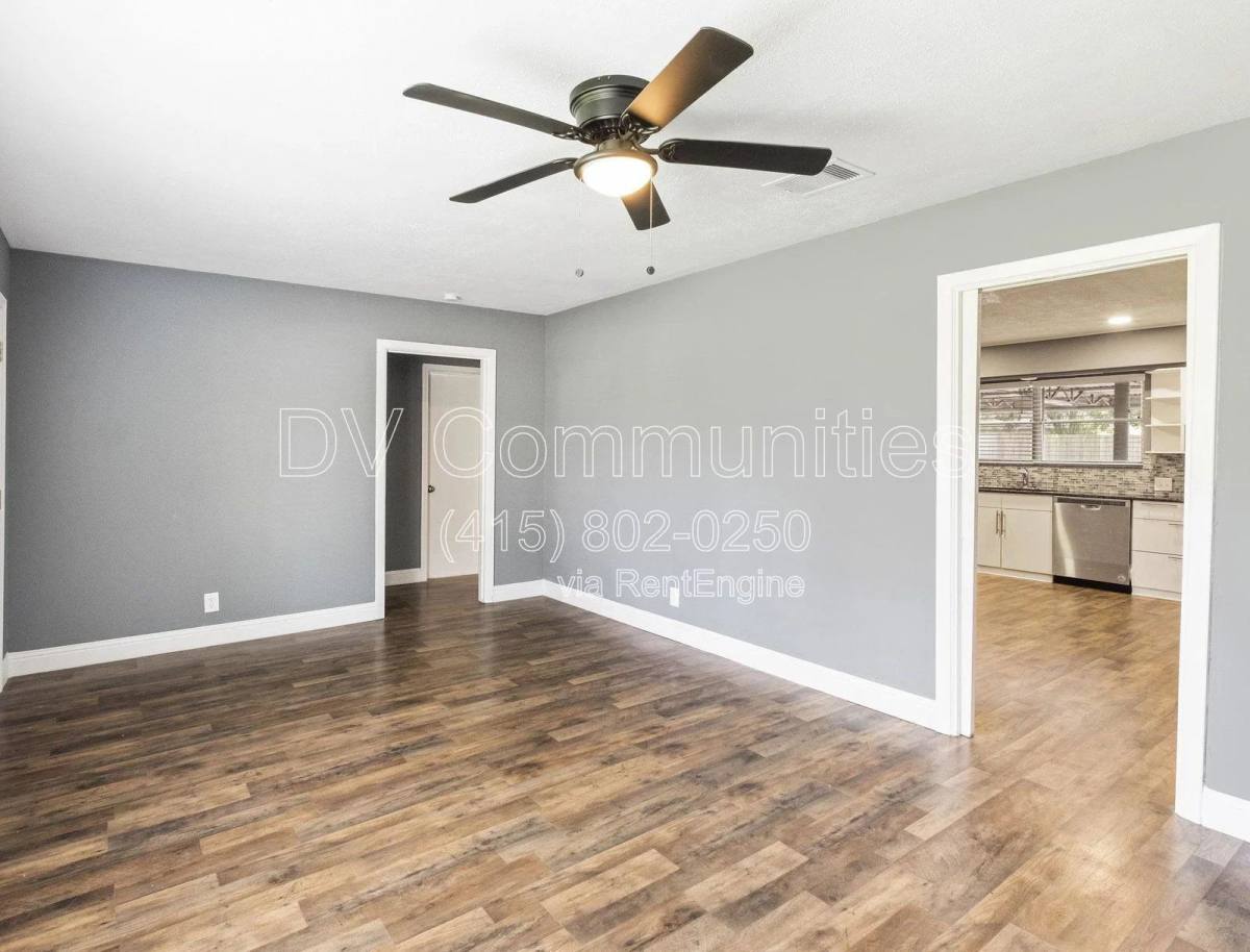 House for rent at 1521 W Blum St, Alvin, TX 77511