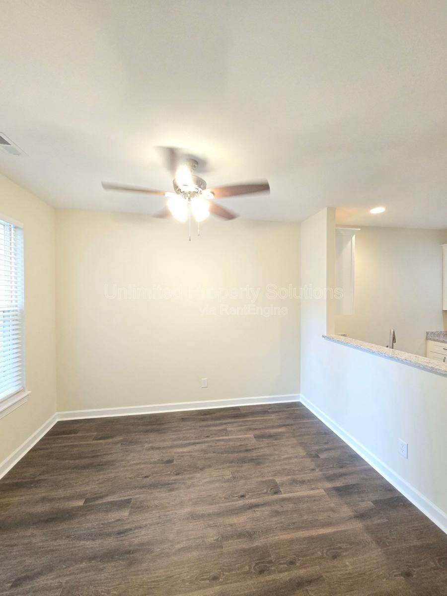 Apartment for rent at 5813 Wrightsville Ave #114, Wilmington, NC 28403