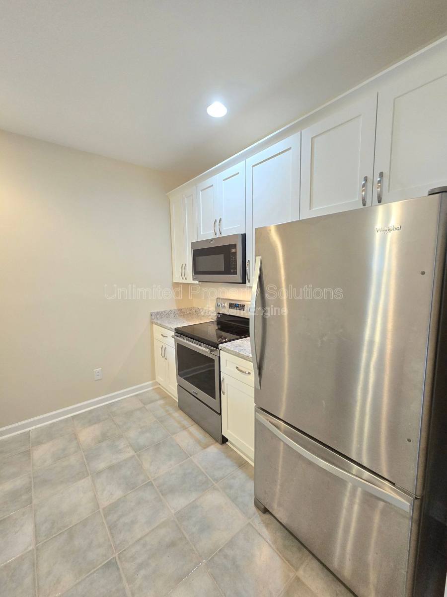 Apartment for rent at 5813 Wrightsville Ave #114, Wilmington, NC 28403