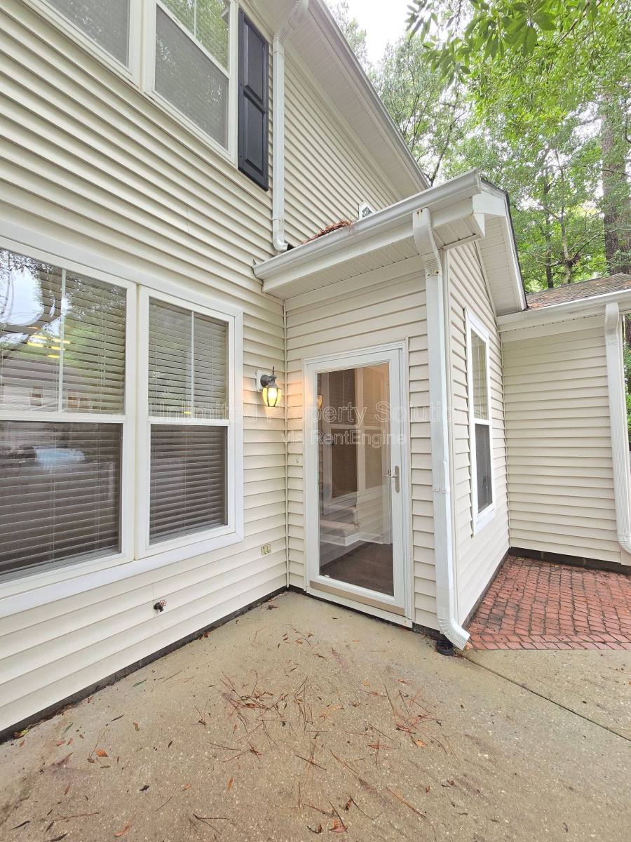 Apartment for rent at 5813 Wrightsville Ave #114, Wilmington, NC 28403