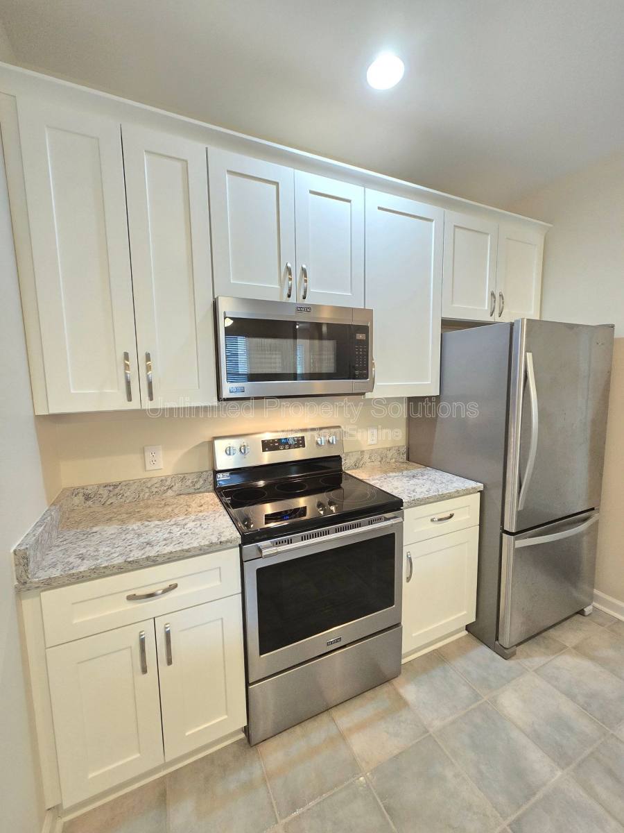 Apartment for rent at 5813 Wrightsville Ave #114, Wilmington, NC 28403