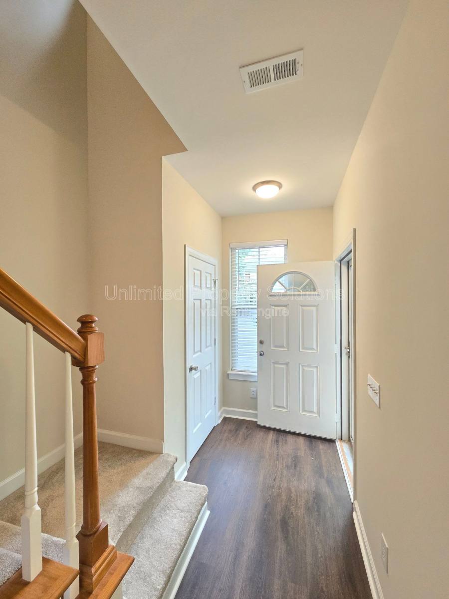 Apartment for rent at 5813 Wrightsville Ave #114, Wilmington, NC 28403