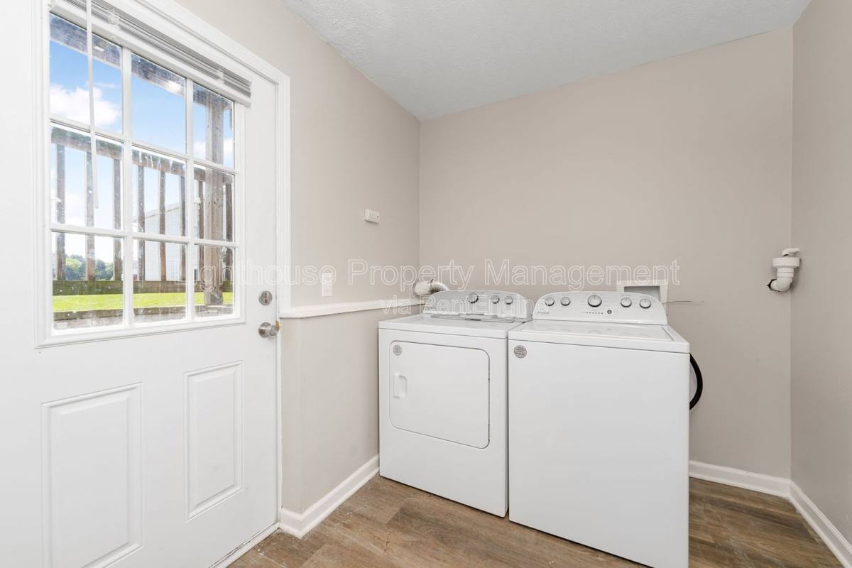 Apartment for rent at 7830 S 8th St #F4, Kalamazoo, MI 49009