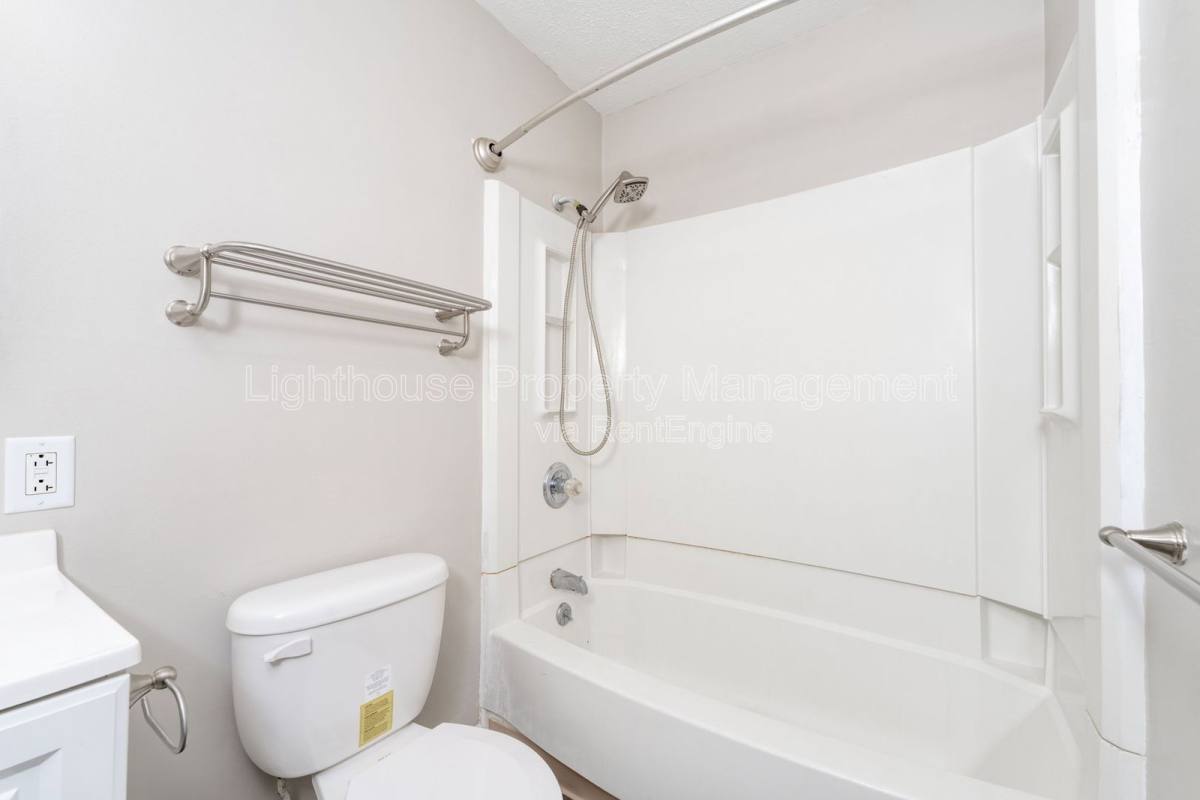 Apartment for rent at 7830 S 8th St #F4, Kalamazoo, MI 49009